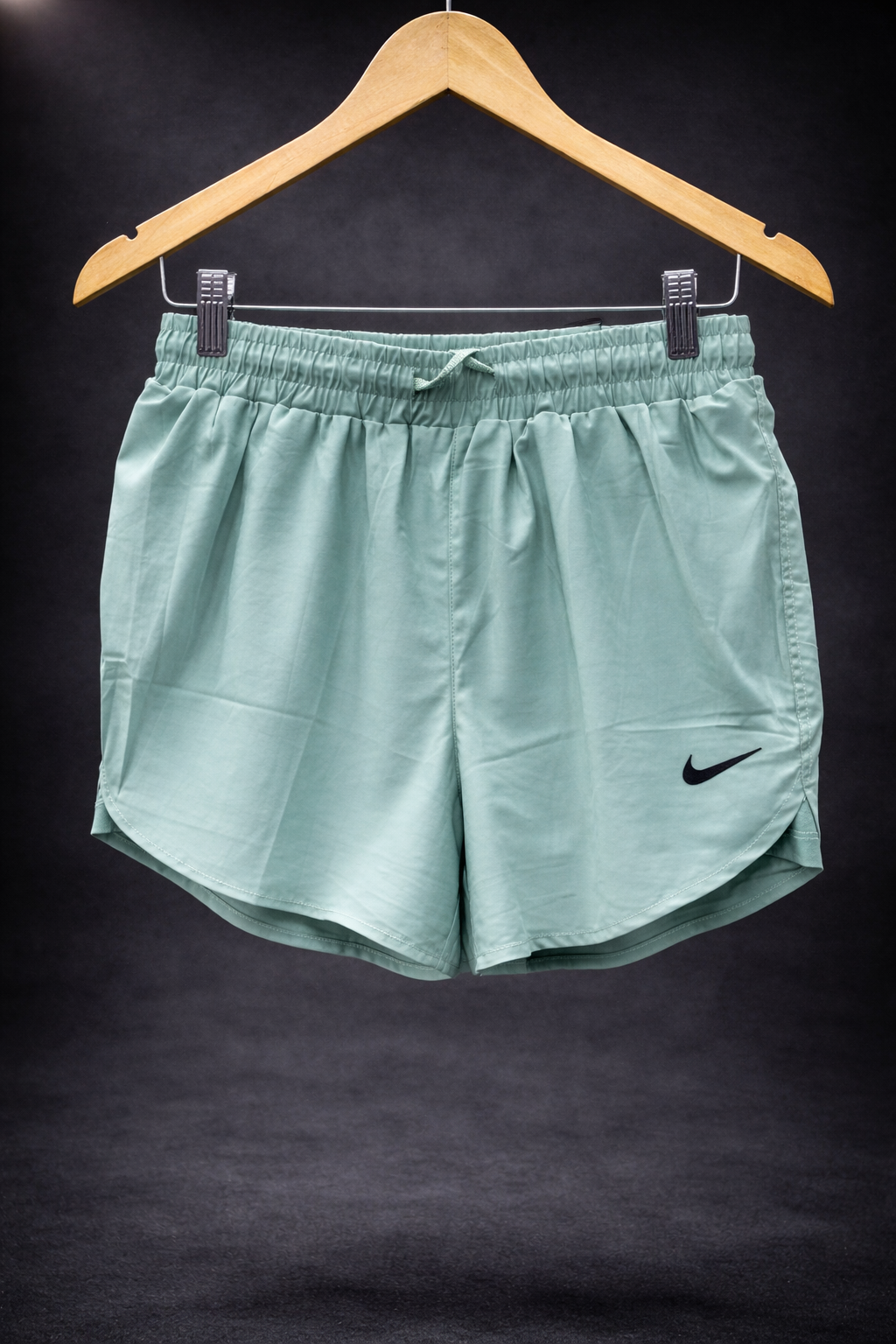 Short feminino Nike compressão