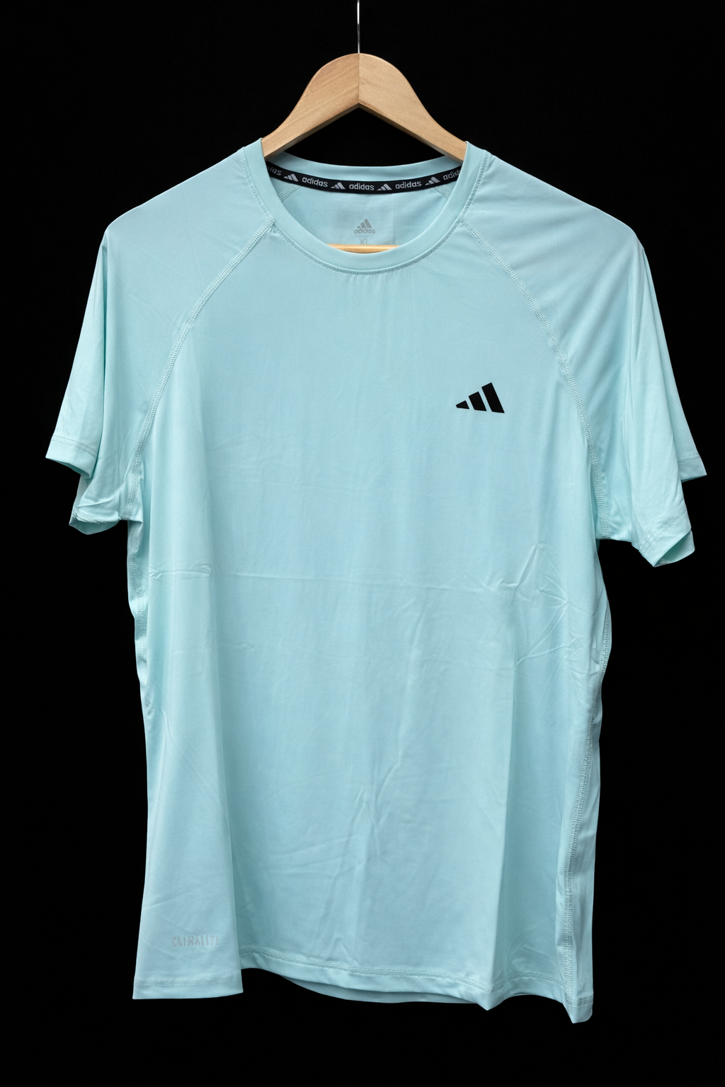 Camiseta Feminina Adidas Dry Fit