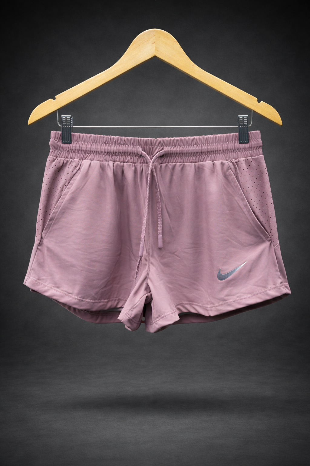 Short feminino Nike compressão