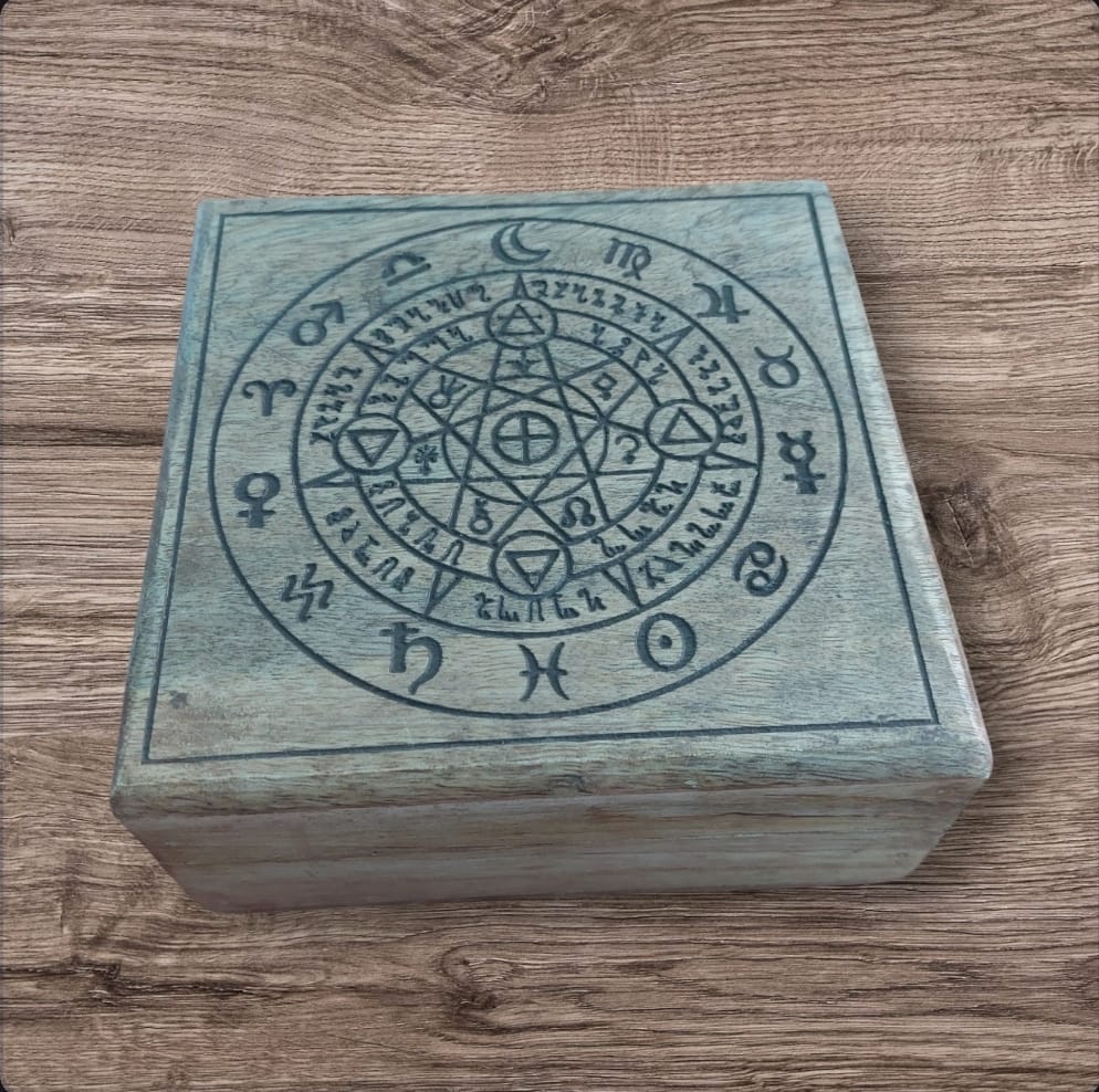 Caja Mística de Madera