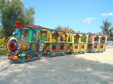 Tren Cartoon fabricación italiana 