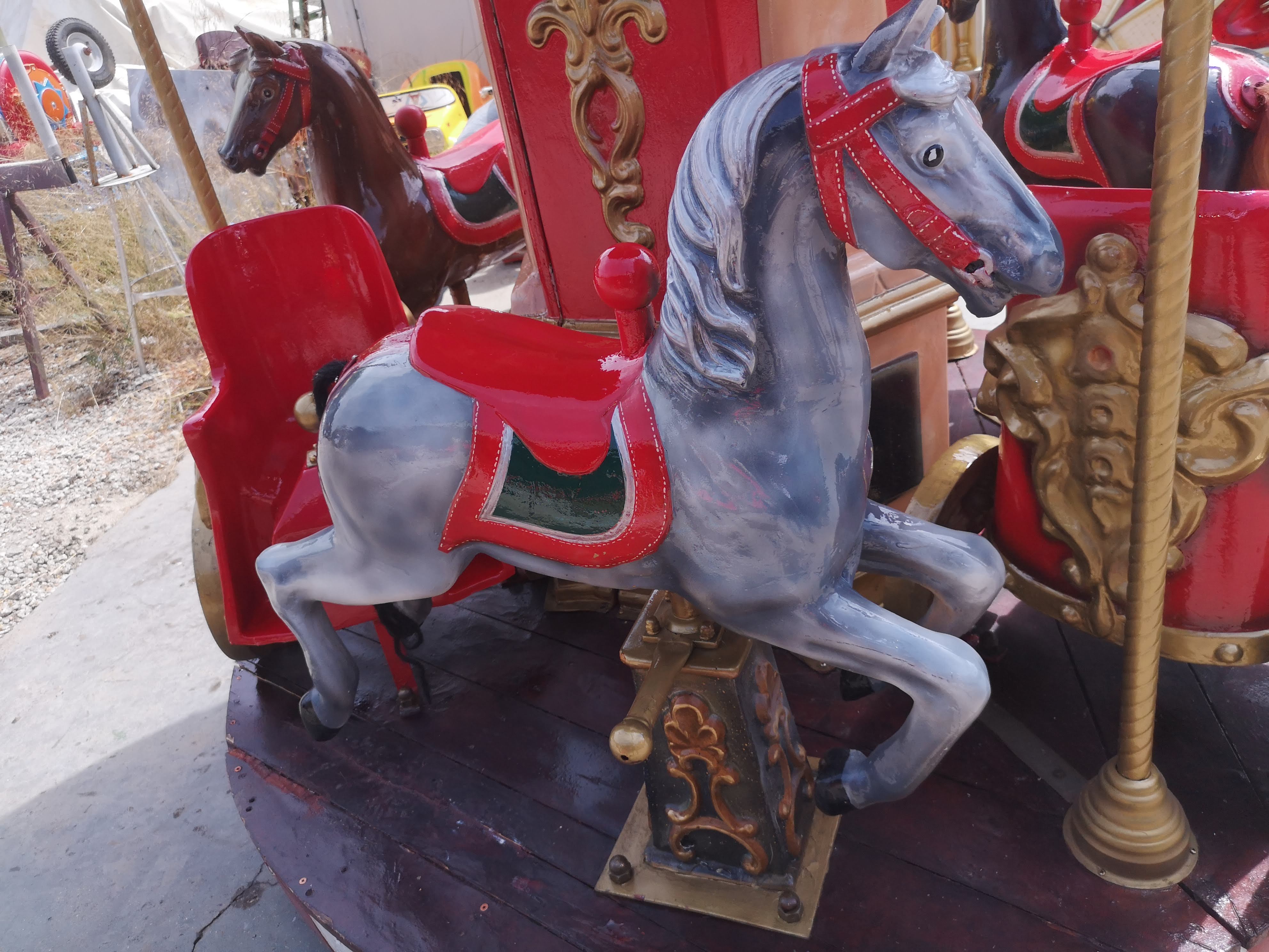 Mini Carrusel rojo infantil 