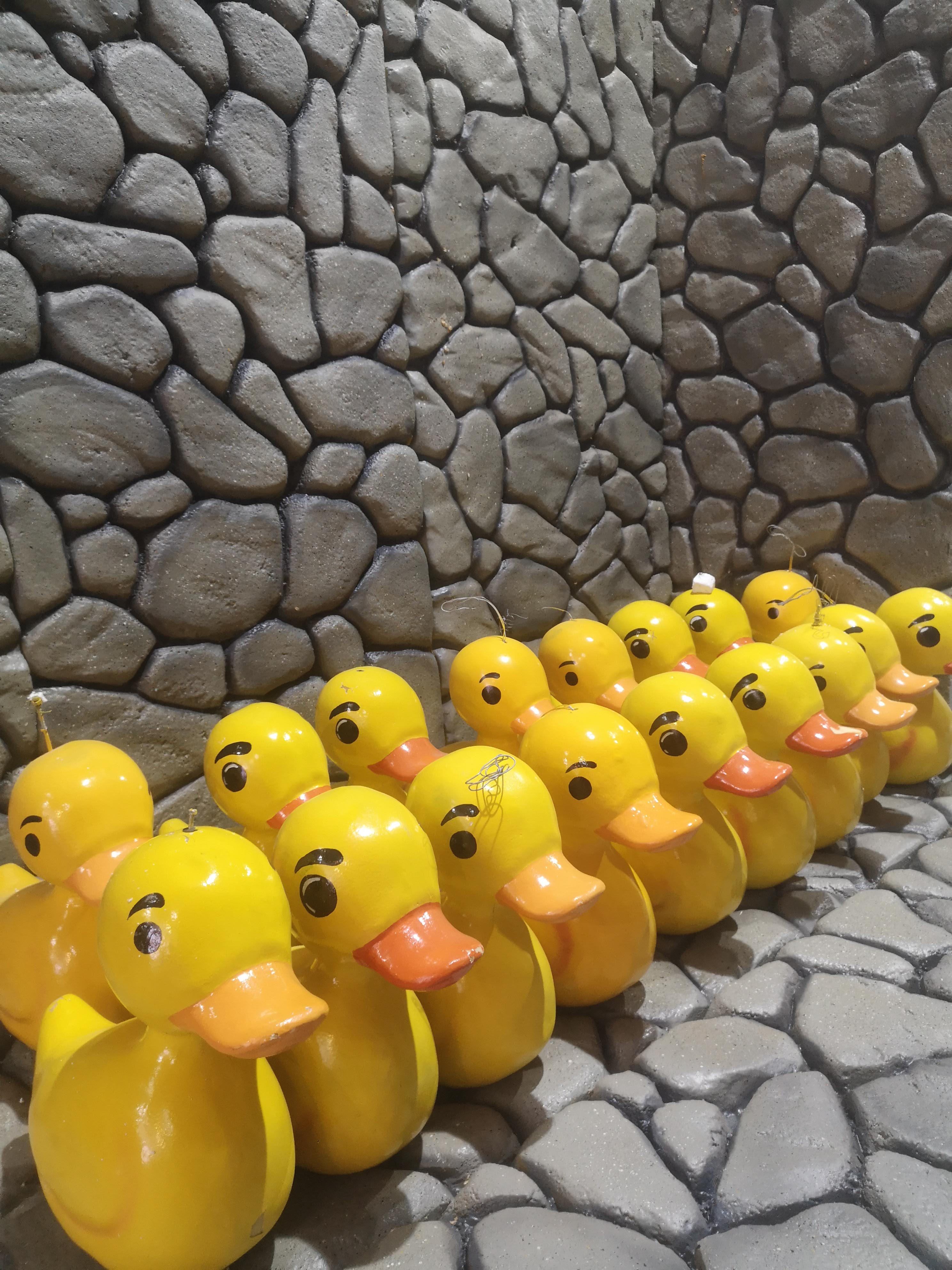 Figuras de Patito amarillo