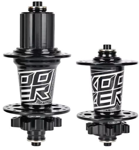 PAR DE MAZAS KOOZER / XM490 / 6 PERNOS / 32H / 135MM / 100MM / QR