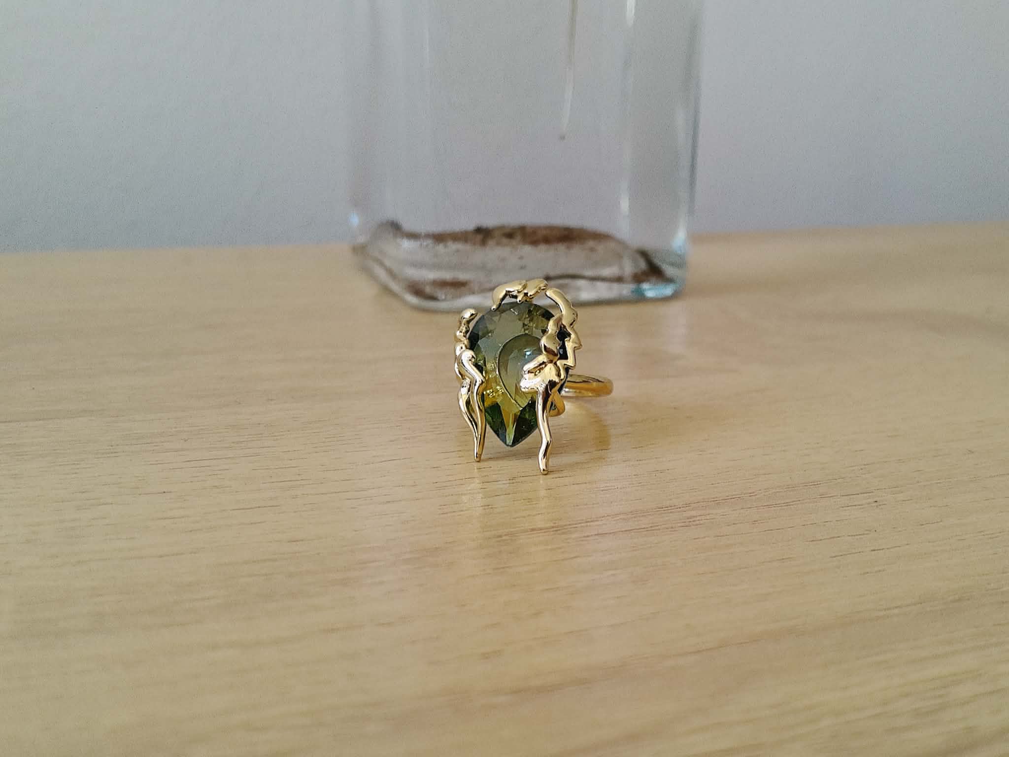 Anillo Esmeralda Chapado Oro 18k Resistente al Agua 💍💚🌊