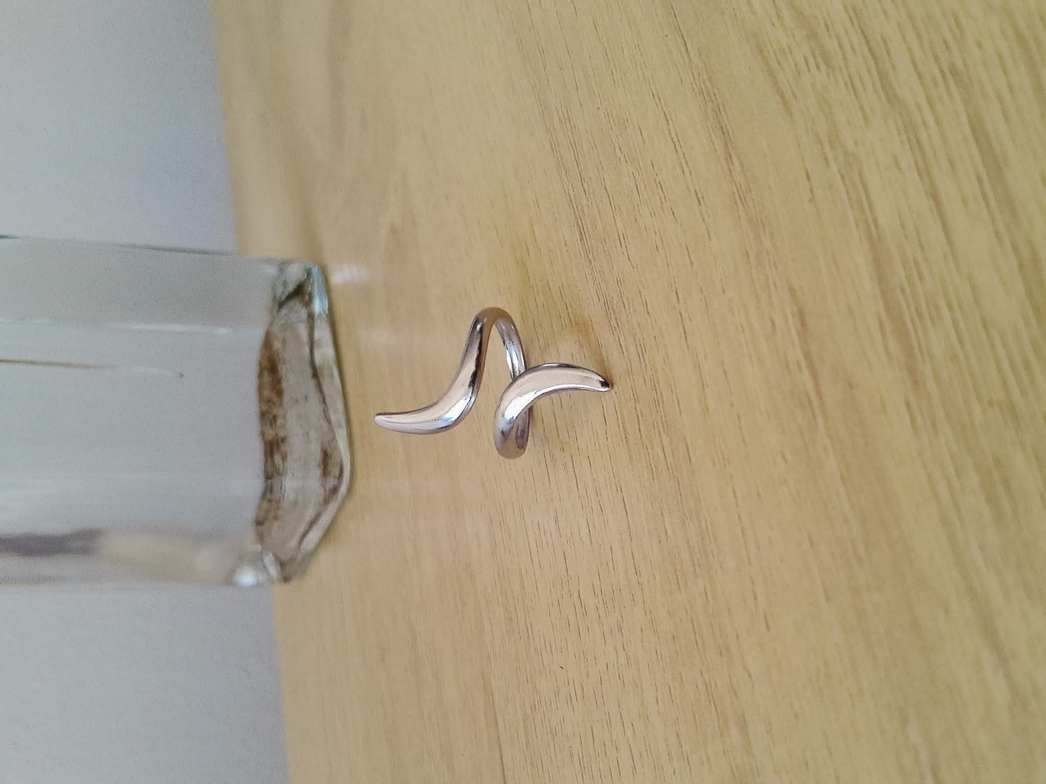 💍 Anillo Asimétrico Curva Infinita ✨🌀