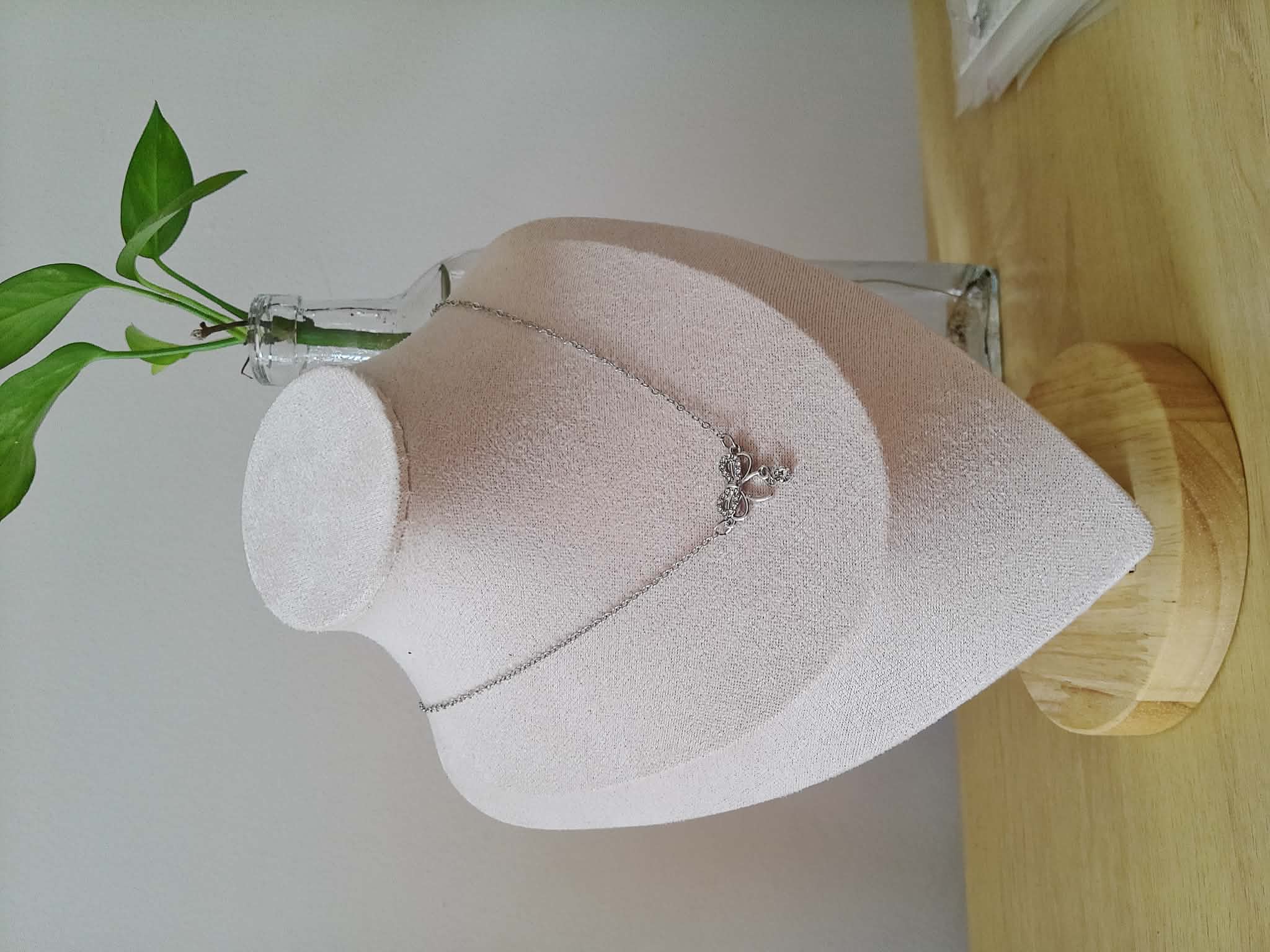 🎀 Collar Moño Plateado Aesthetic 📿 ✨