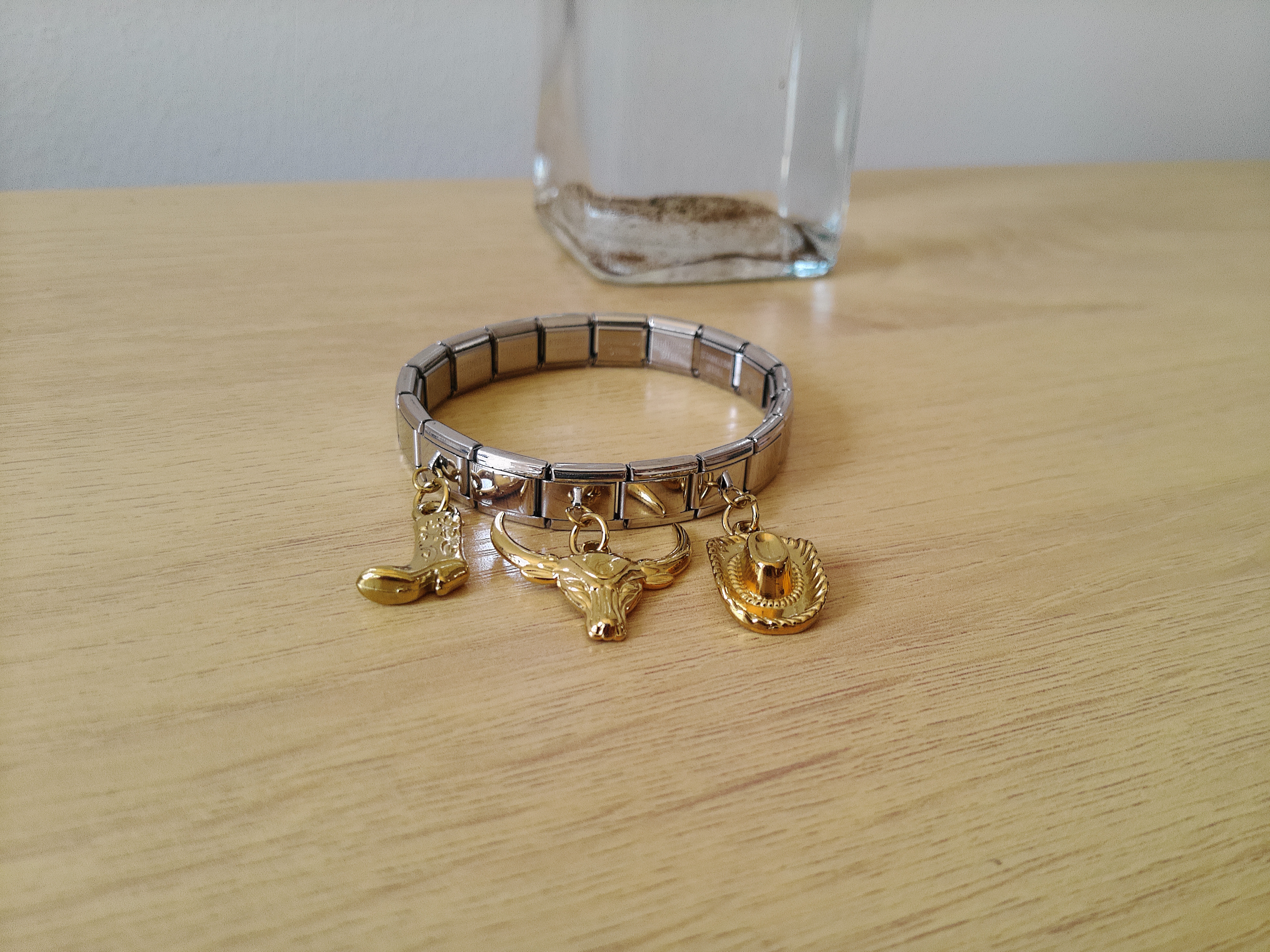 Pulsera Vaquera con Destellos de Oro 18K ✨🌵