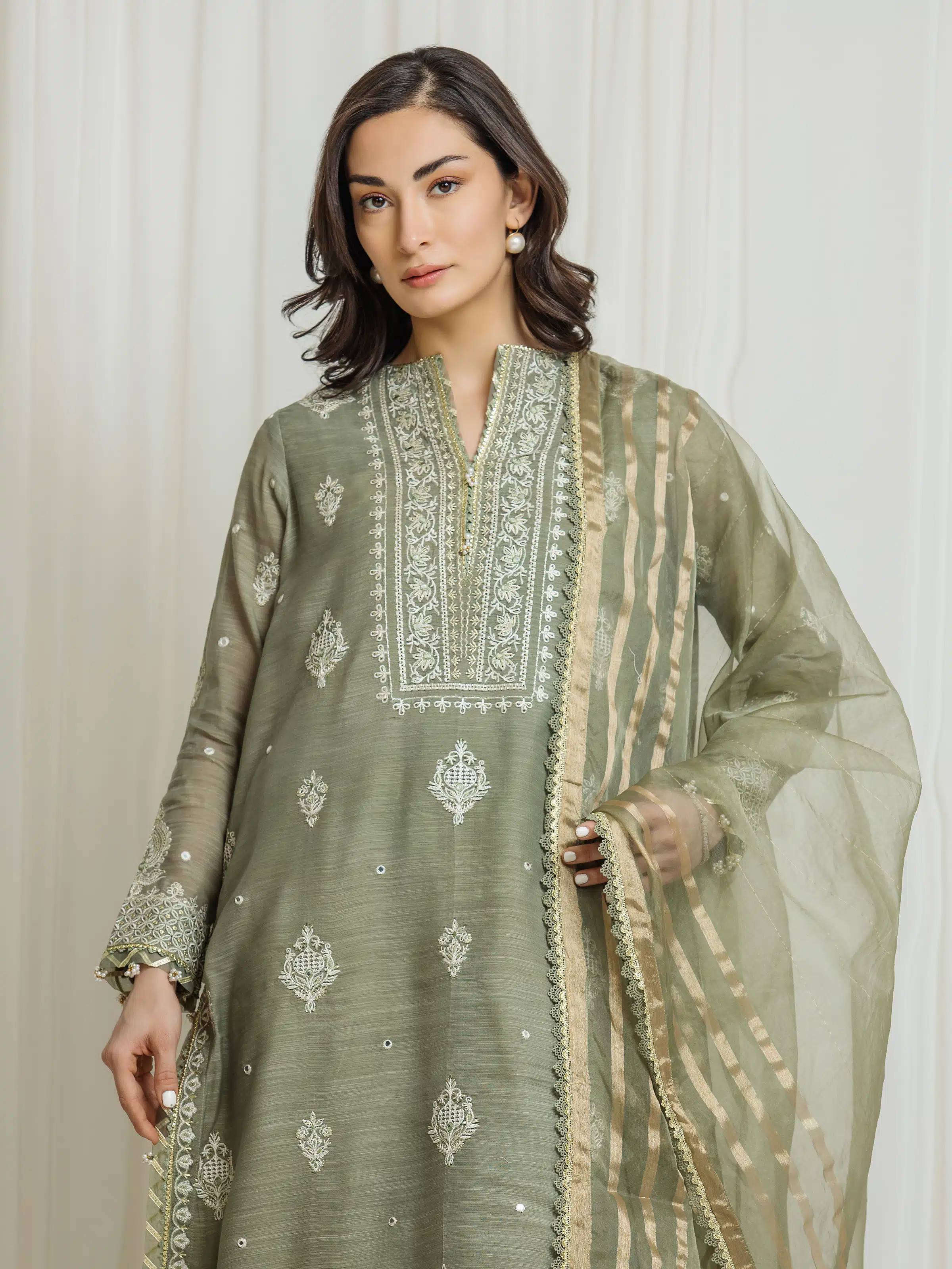 Aizah Munar Luxury 3-Piece (Light Green)