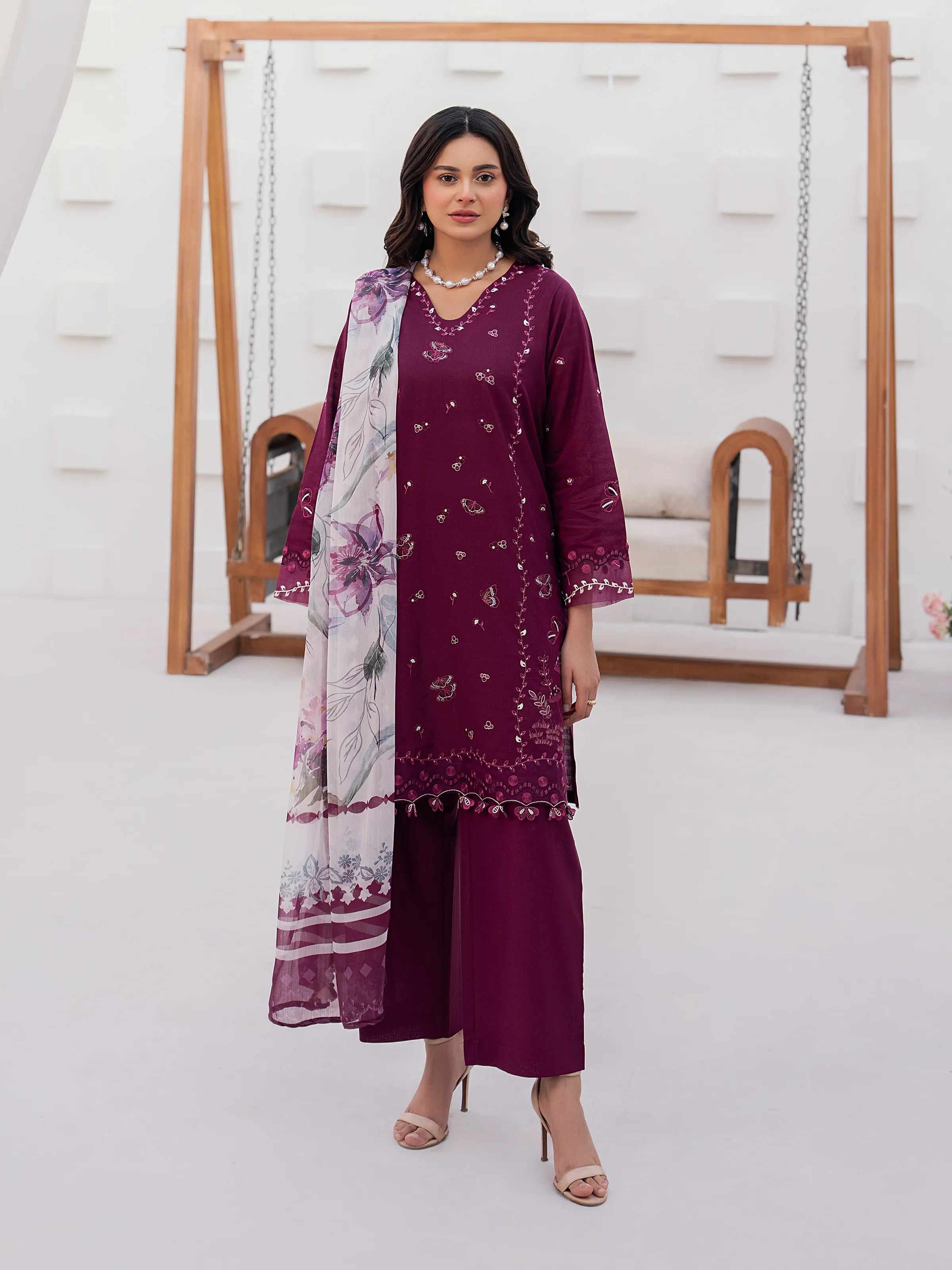 Aizah Plum Pret 3-Piece – Embroidered Slub Lawn