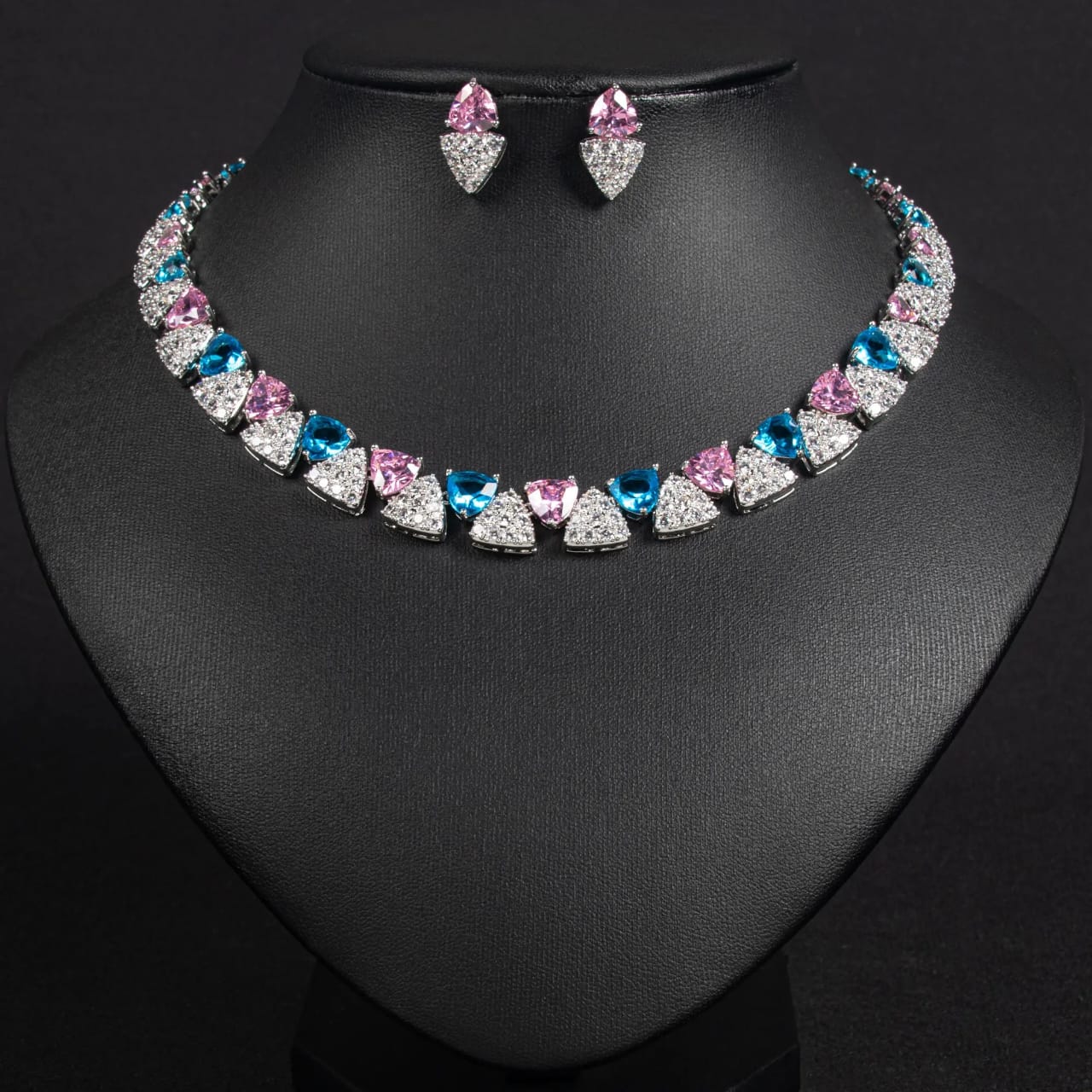 Zircon Elegant Crystal Necklace Set