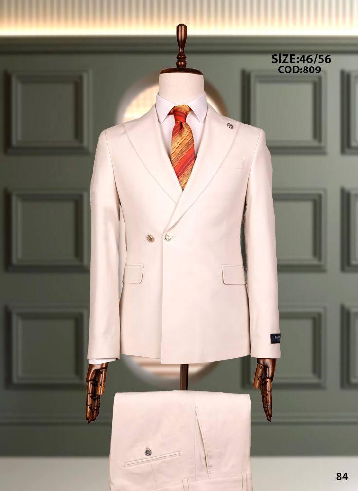 Costume homme élégant blanc casé