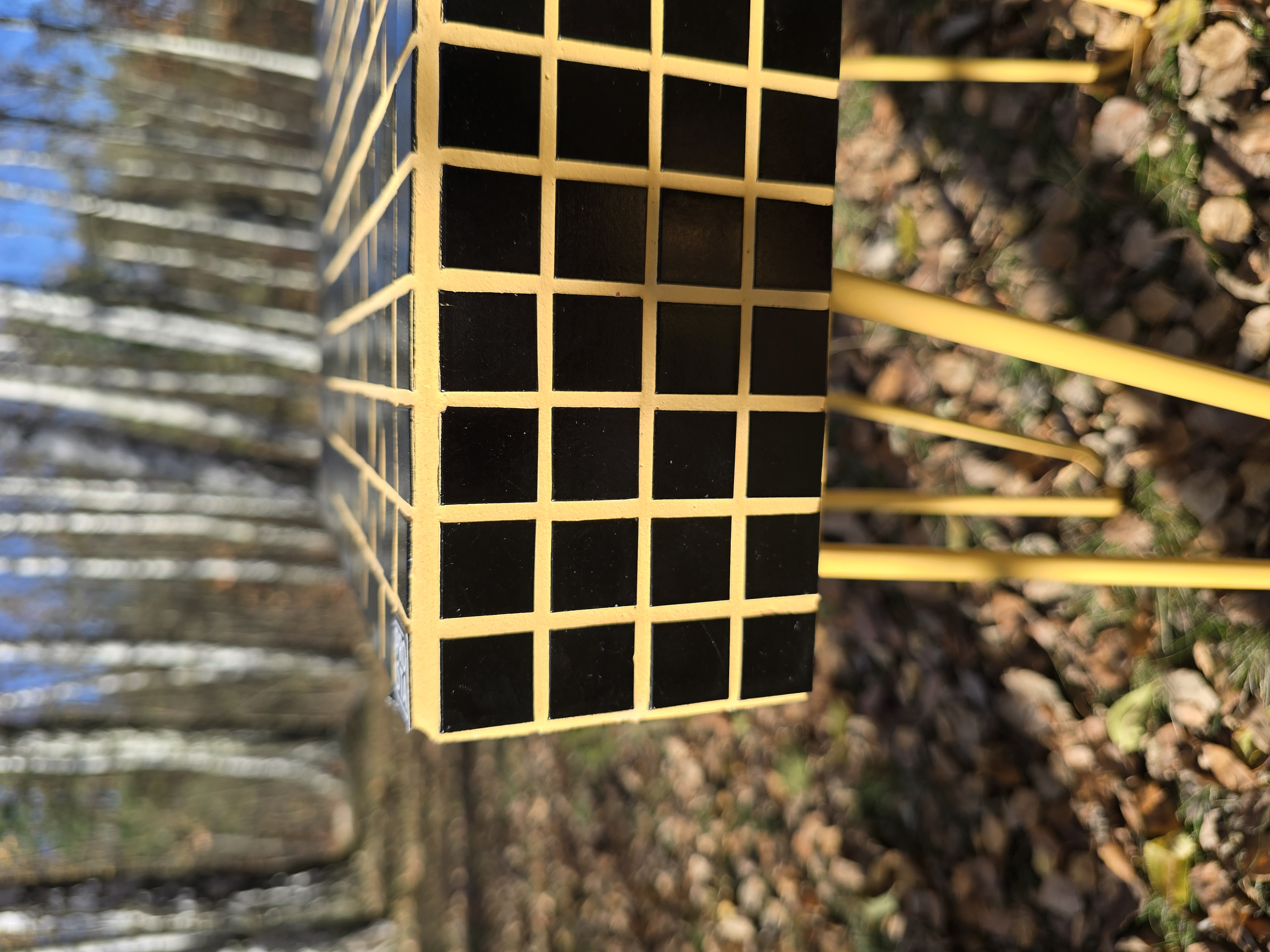 Ceramiczny stolik - czarny