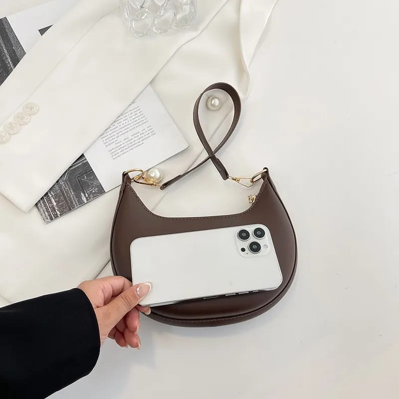 Bolso de Mano Negro Minimalista