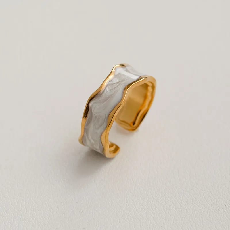 Anillos Dorados con Nácar