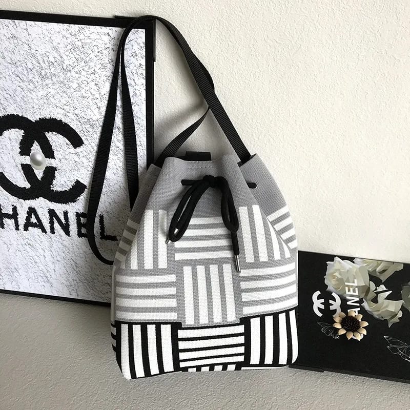 Bolso Mochila Geométrica