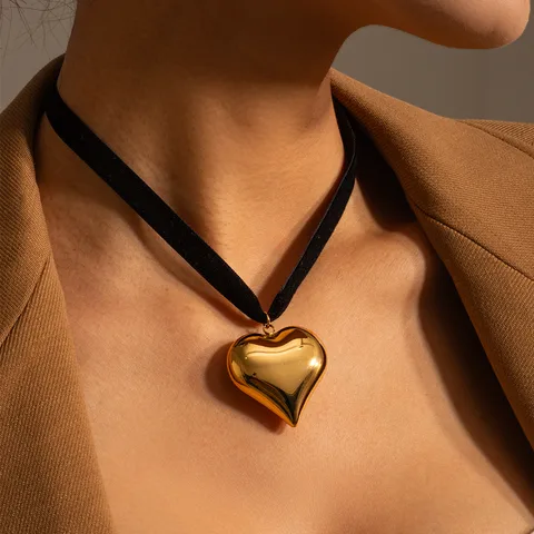 Collar Corazón Dorado