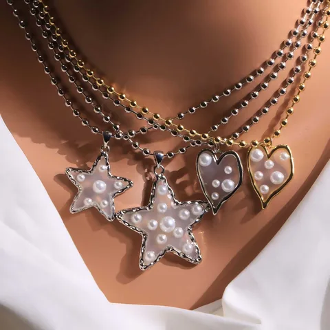 Collar Corazón con Perlas