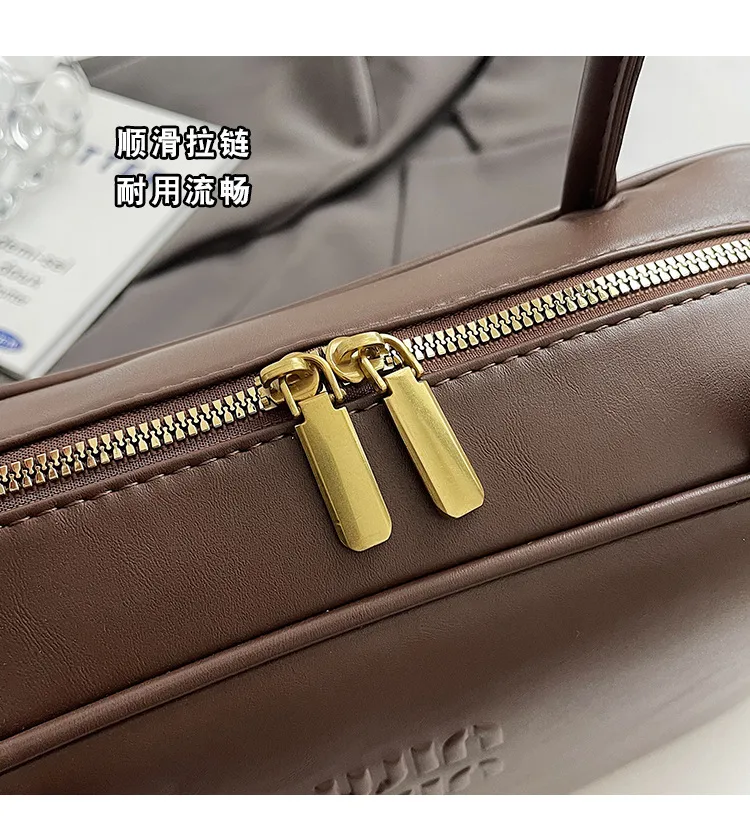 Bolso de Mano Marrón Elegante