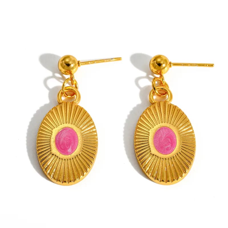 Aretes dorados ovalados