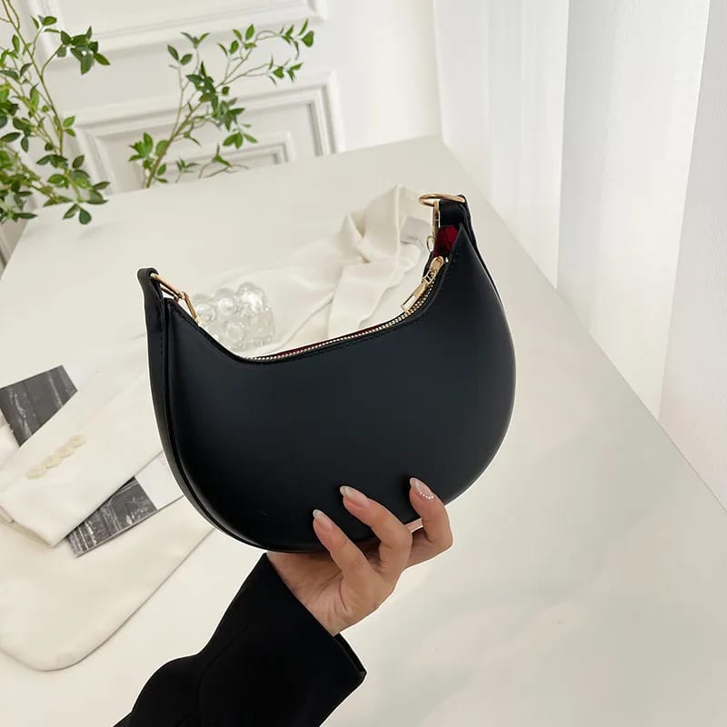 Bolso de Mano Negro Minimalista
