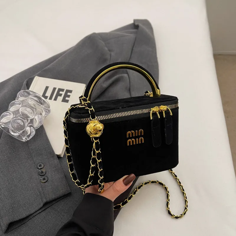 Bolso de mano burdeos