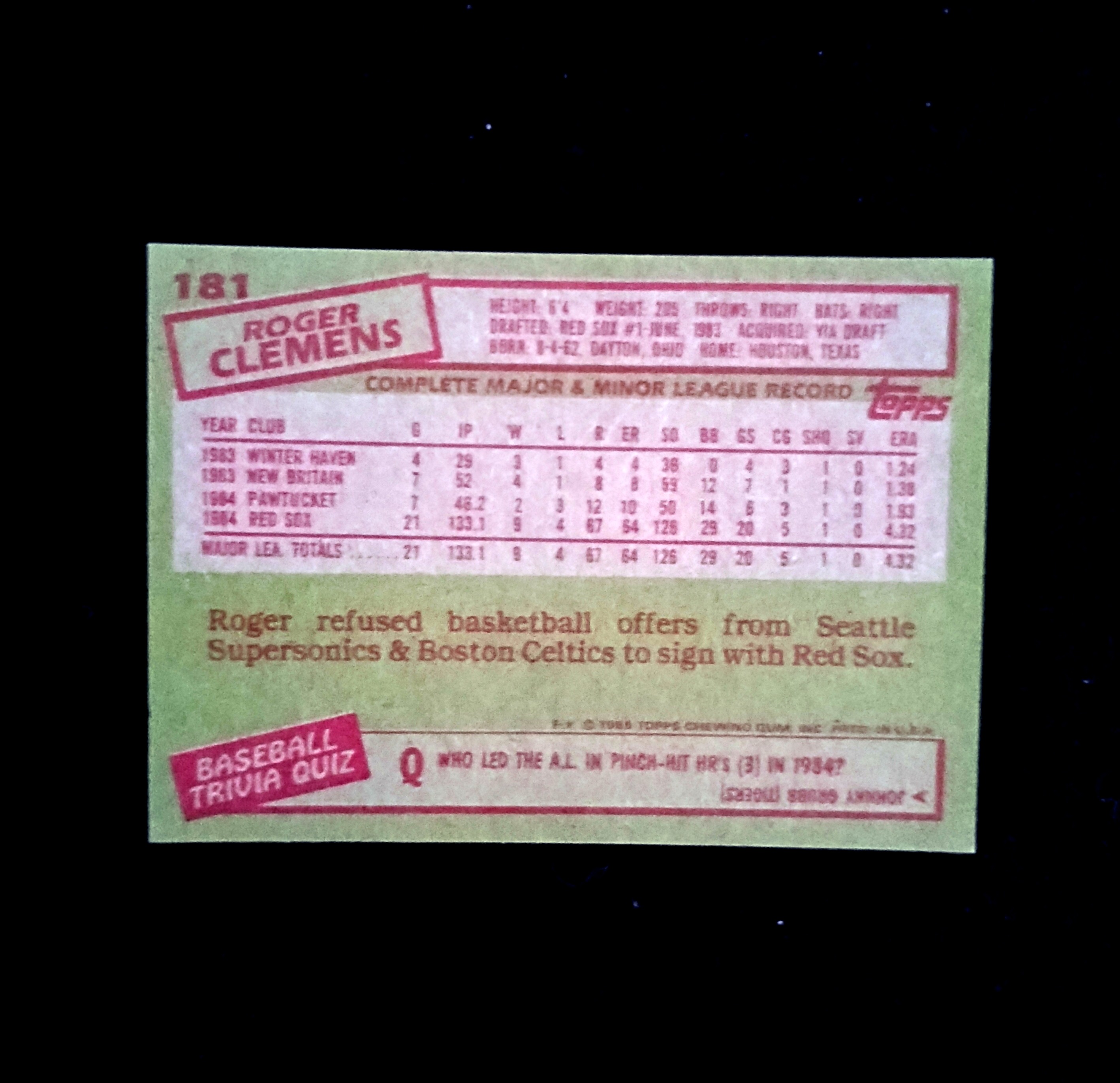 1985 Topps Roger Clemens 181 (RC) Near Mint