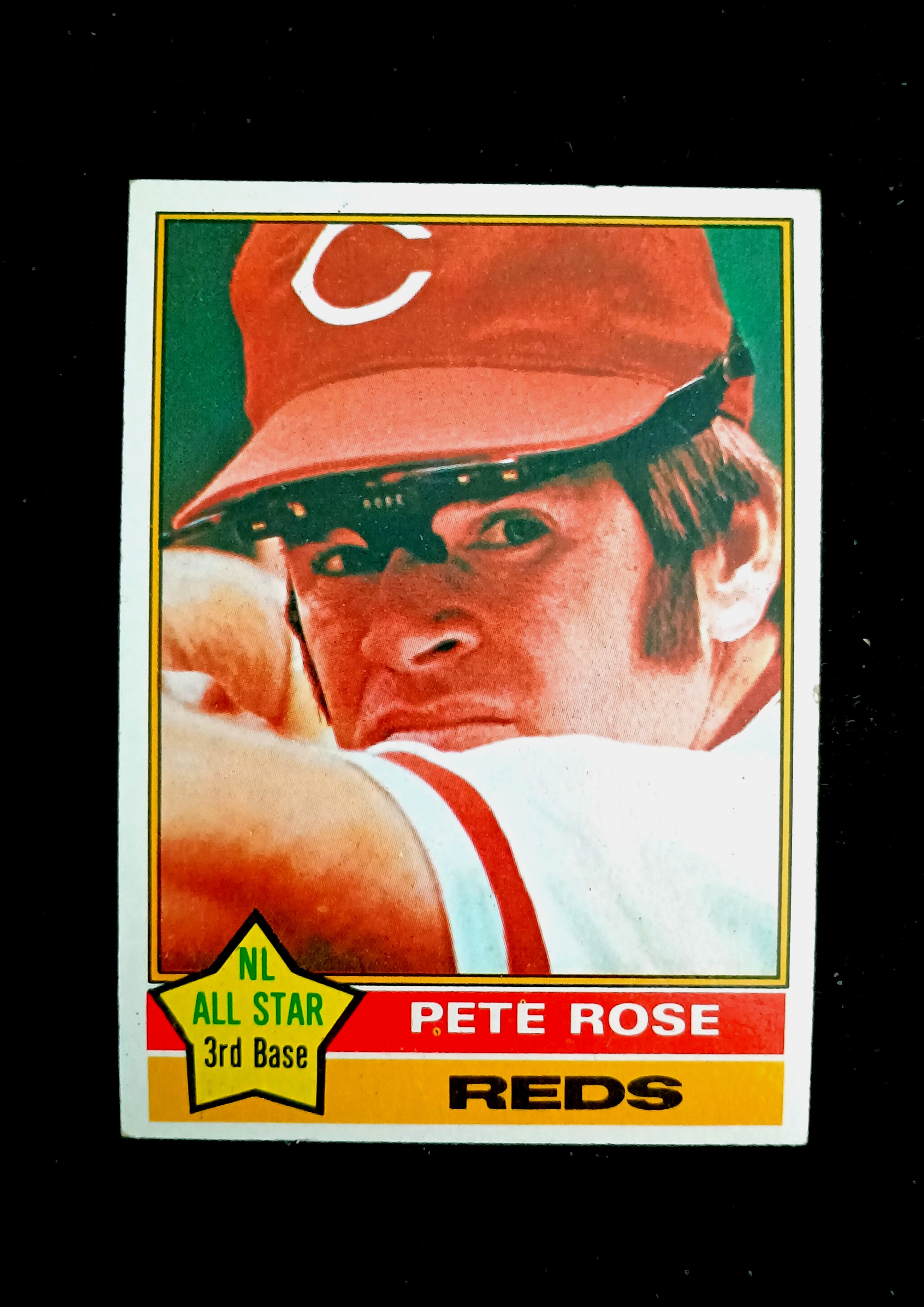 1976 Topps Pete Rose #240 Excellent/Near Mint!