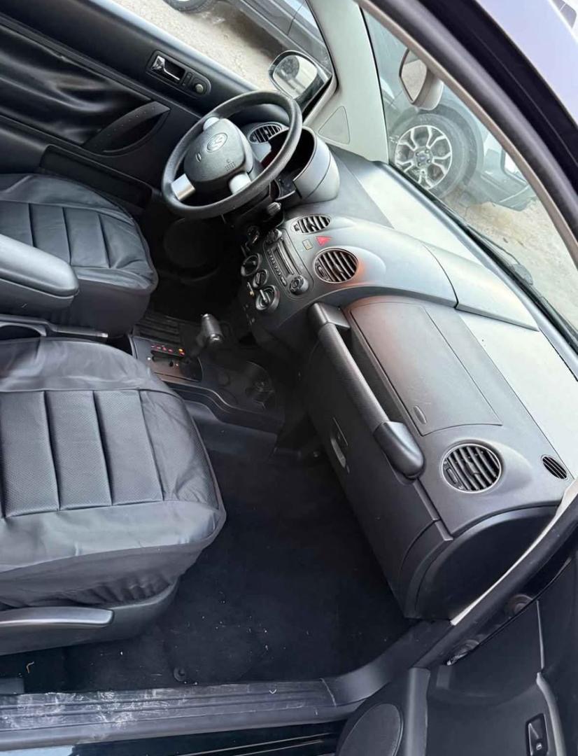 2008 Volkswagen Beetle • 2.5LHatchback 2D