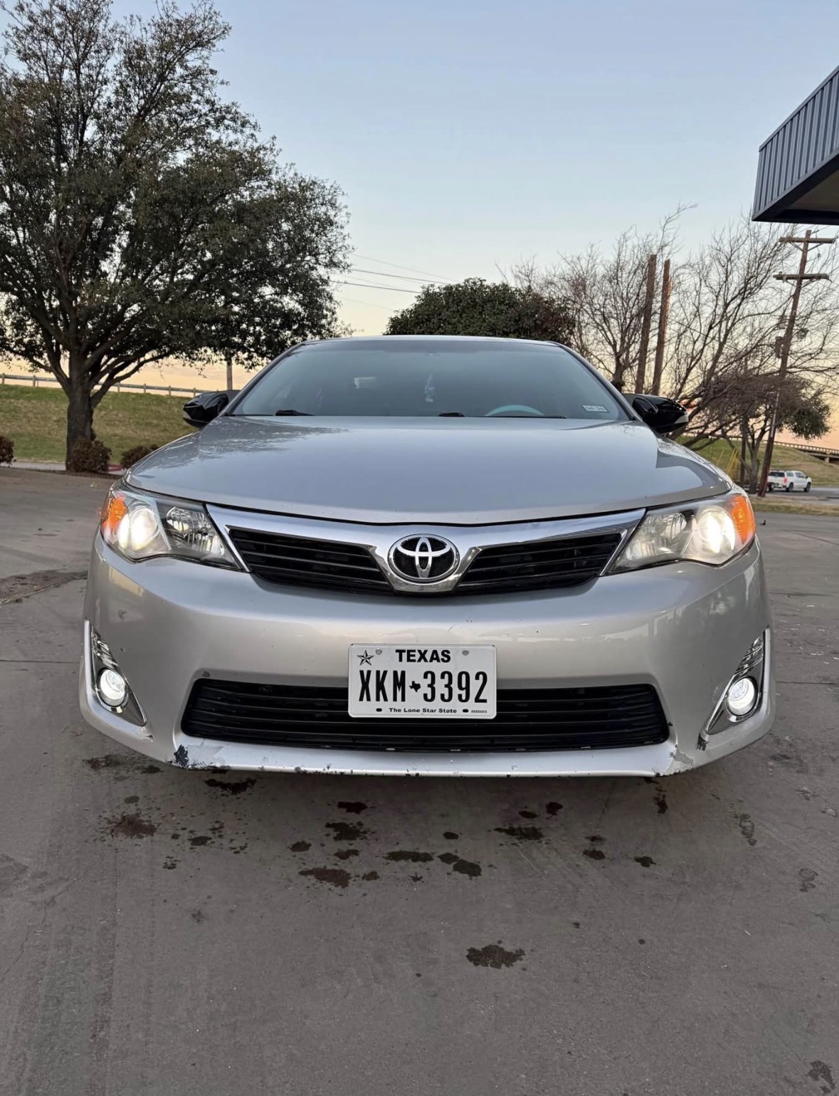 2012 Toyota Camry · XLE Sedan 4D
