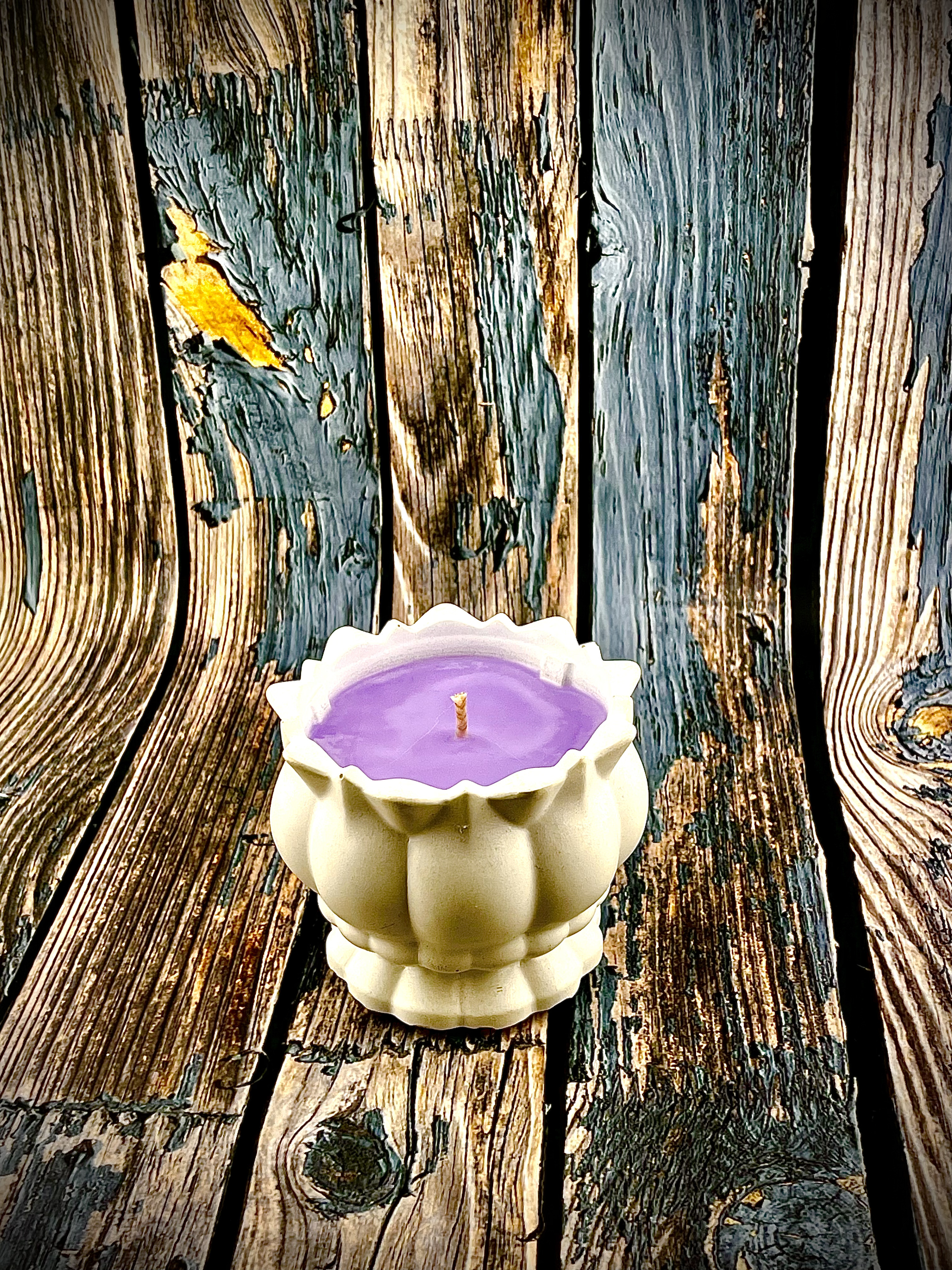 White Concrete Flower Candle | Lavender Scent | Reusable Organizer