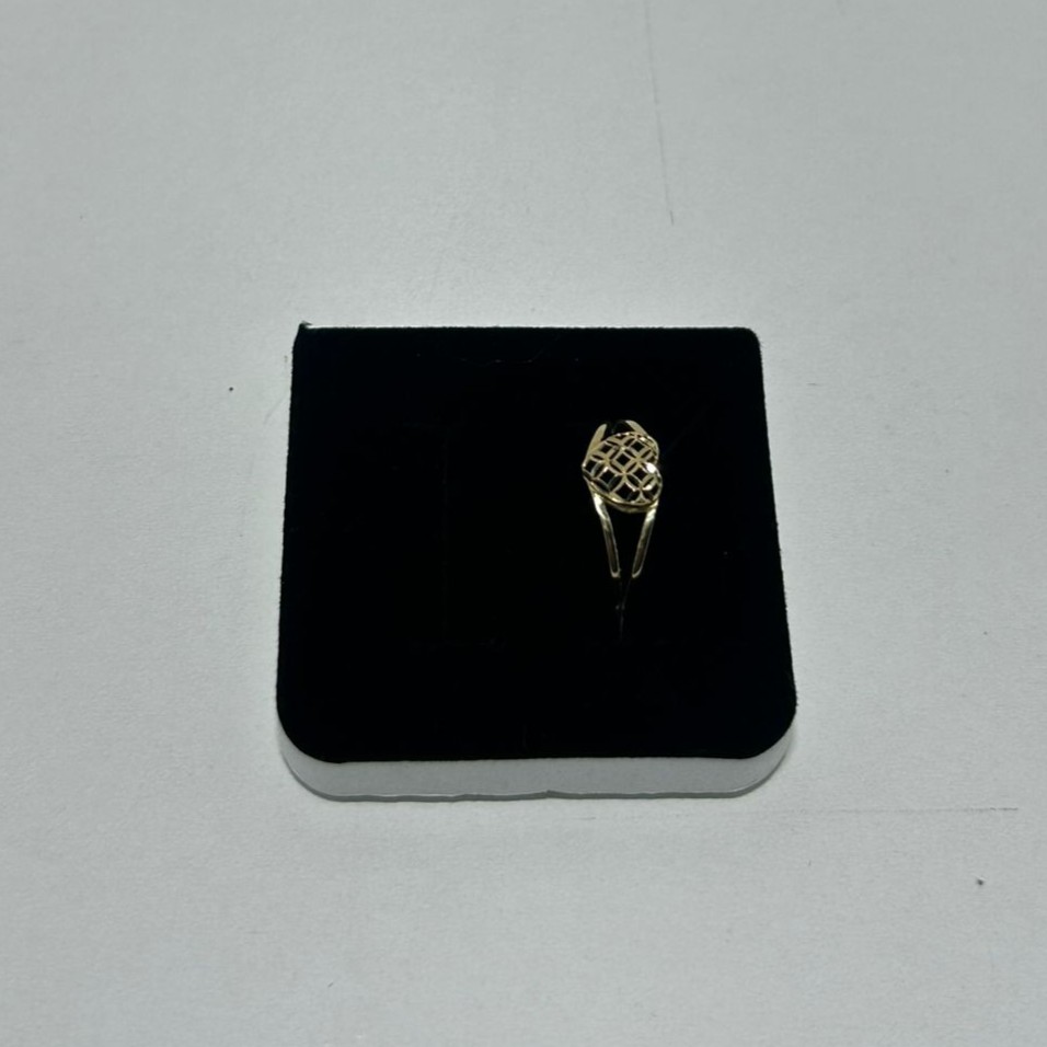  Anel Coração Vazado com design entrelaçado