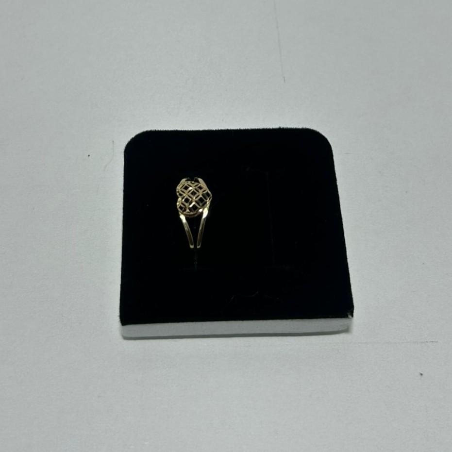  Anel Coração Vazado com design entrelaçado