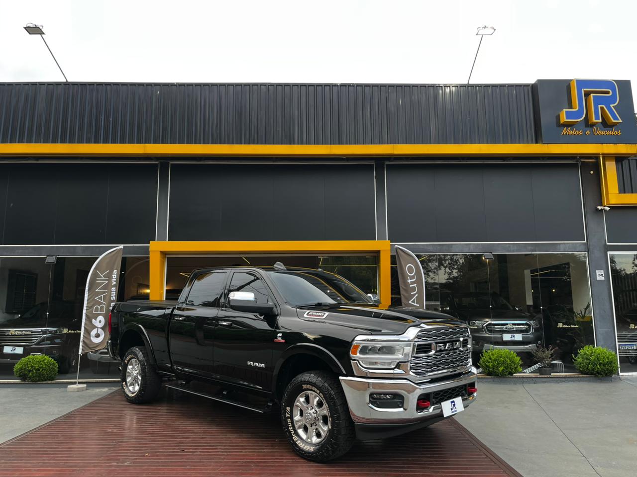 RAM LARAMIE 2500 2021