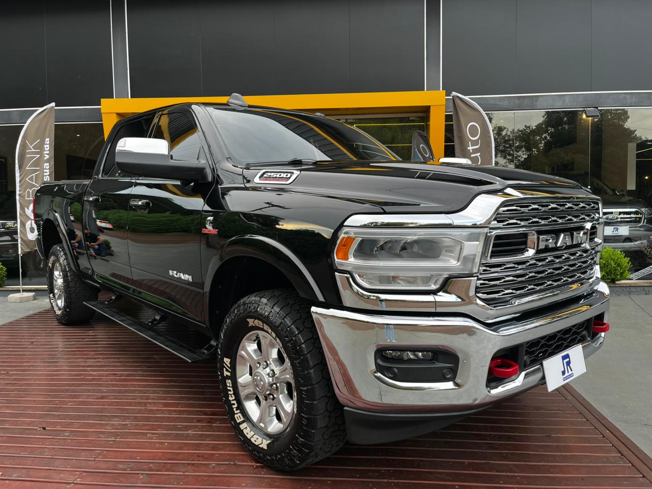 RAM LARAMIE 2500 2021