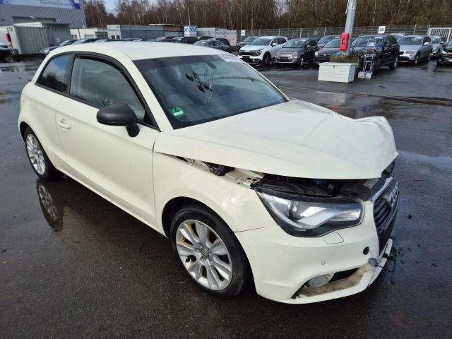 AUDI A1 AMBITION 1.6 TDI 2011 DESPIECE TOTAL