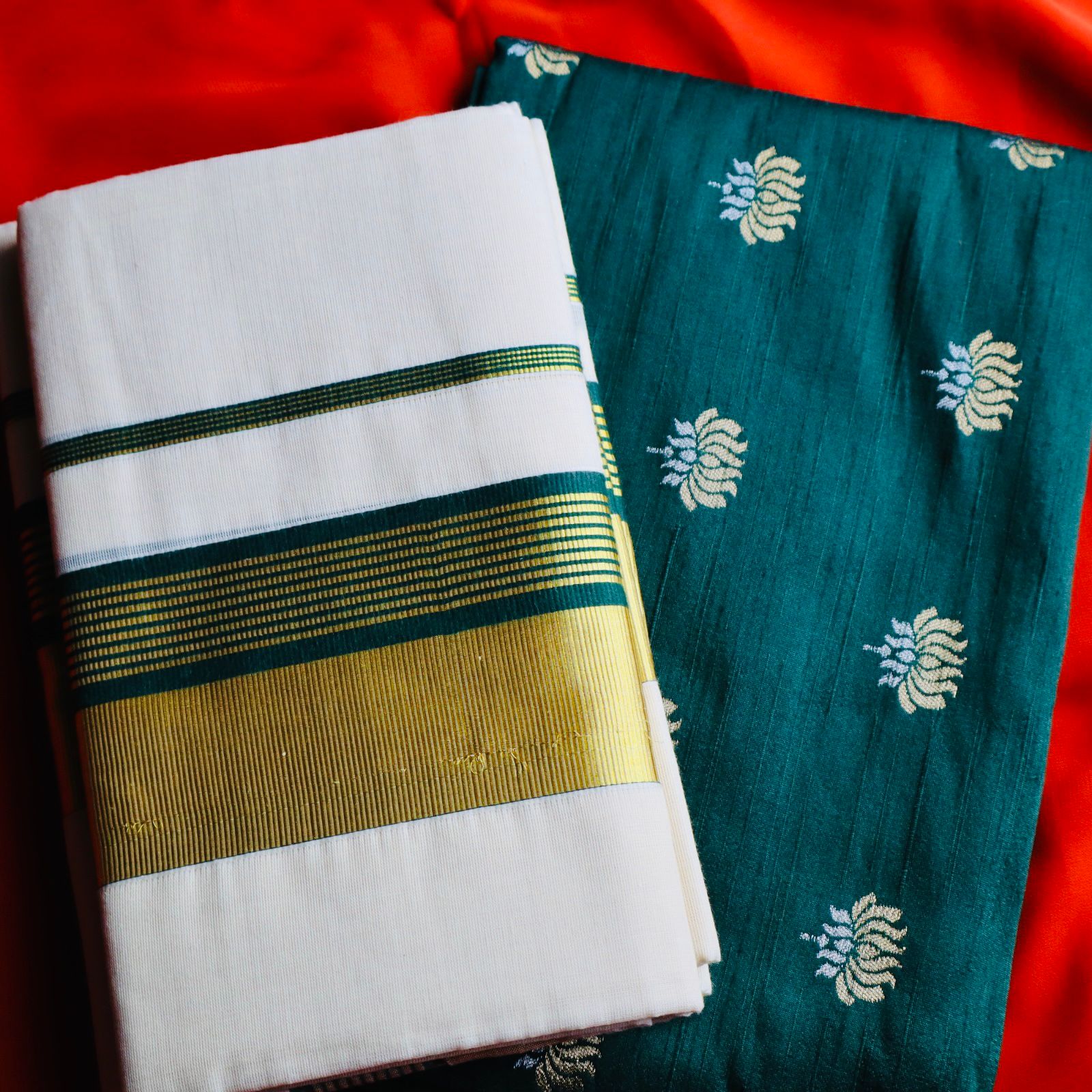setmundu - bottle green