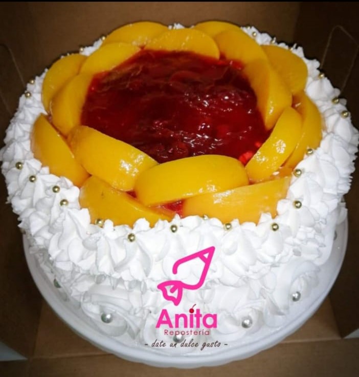 Peach and Strawberry Cake