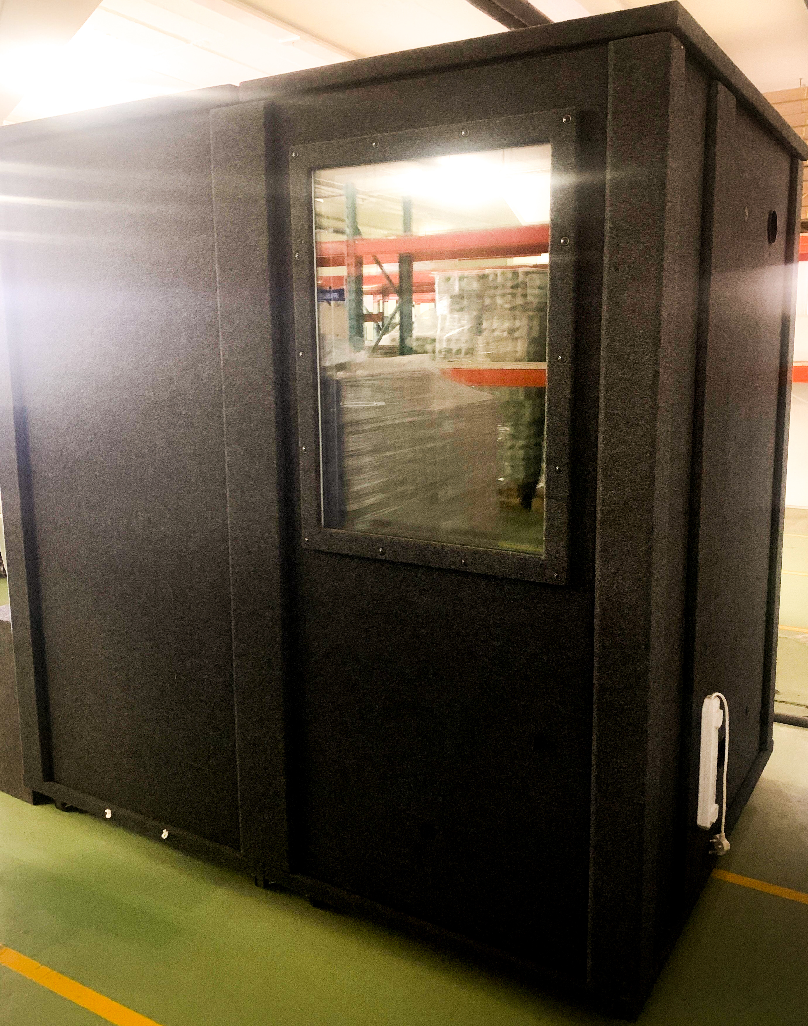 Whisper Room / Isolation Booth