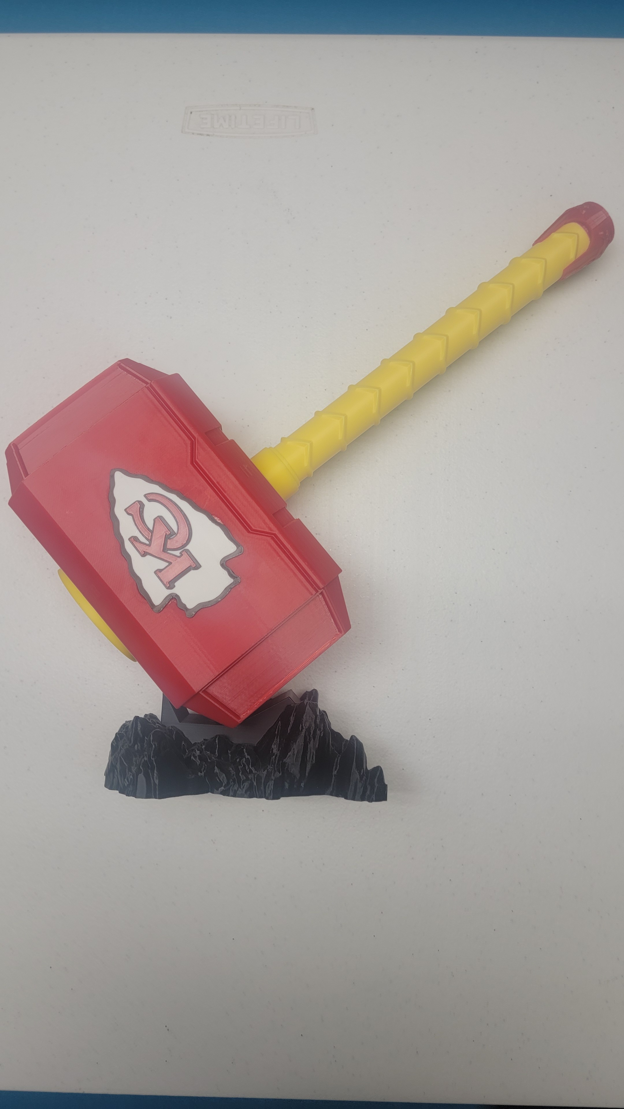 Rock Stand for Thor Hammer