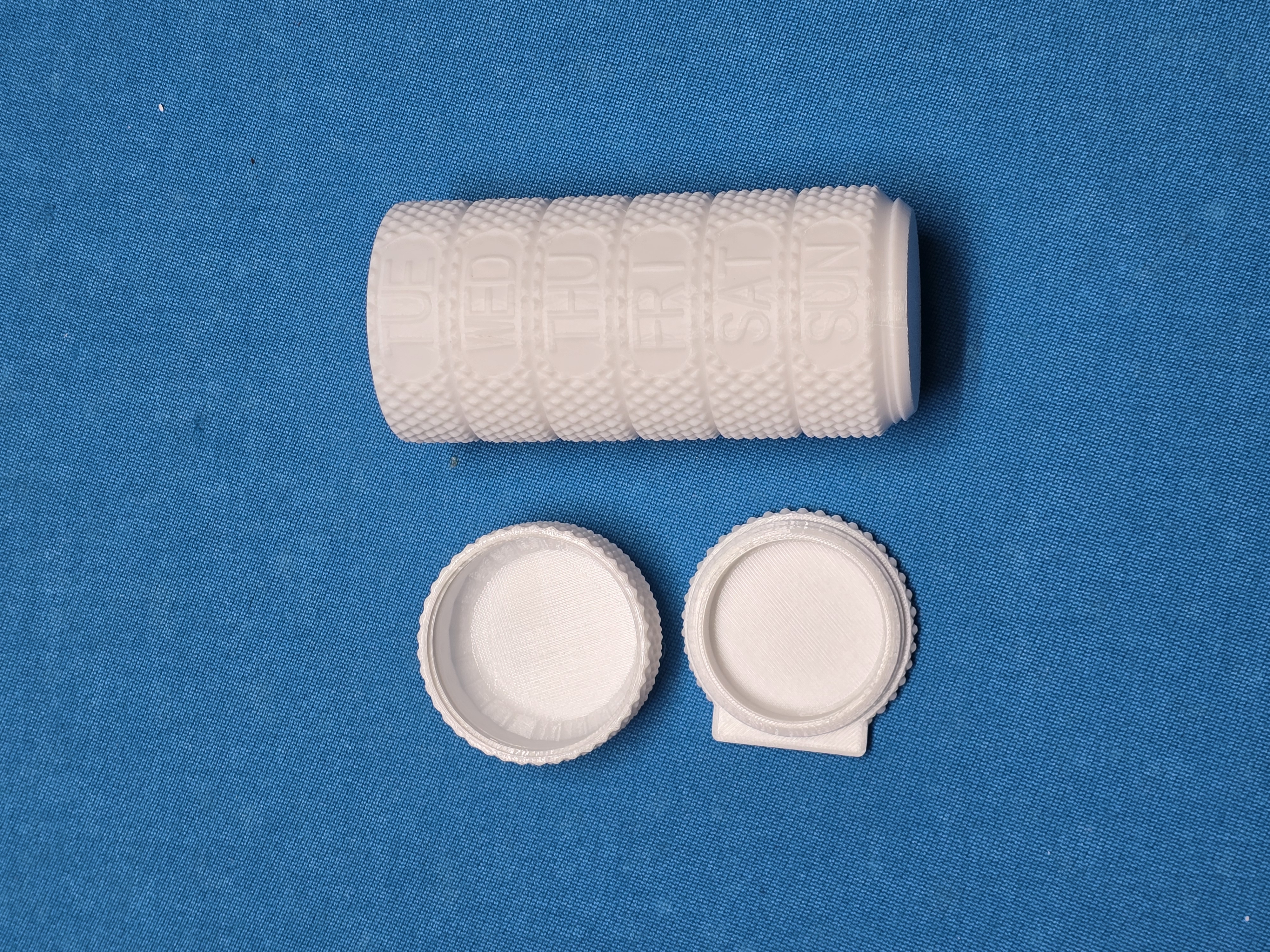 Daily Vitamin/Pill Holder