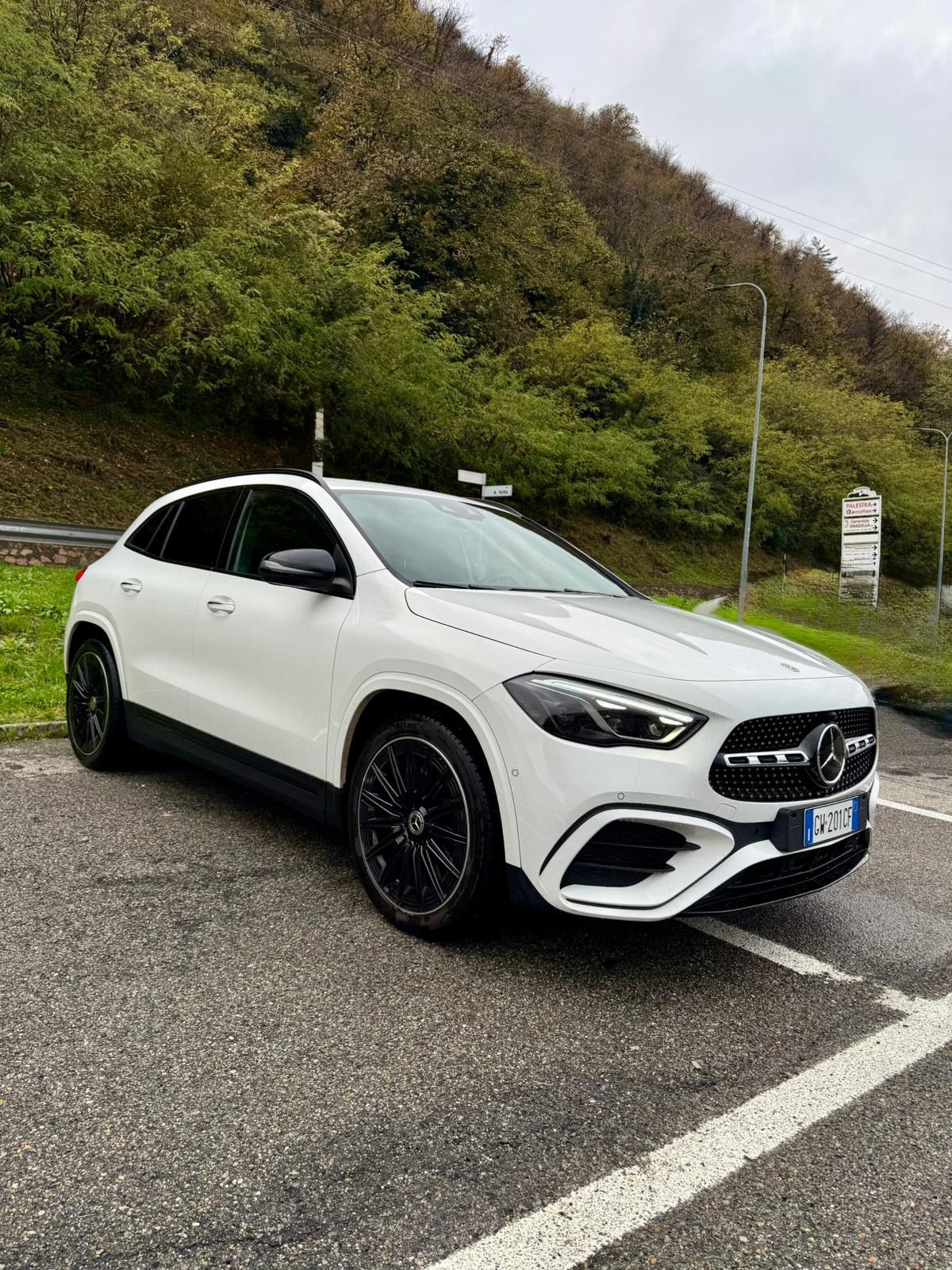 Mercedes-Benz GLA 220d