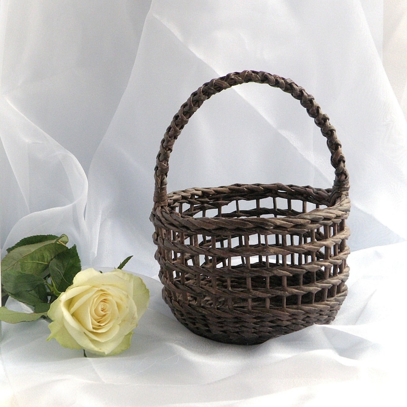 Round brown basket Flower girl basket with handle Rustic wedding basket Mini wicker basket Kids basket Petite or Small Flower Girl Basket