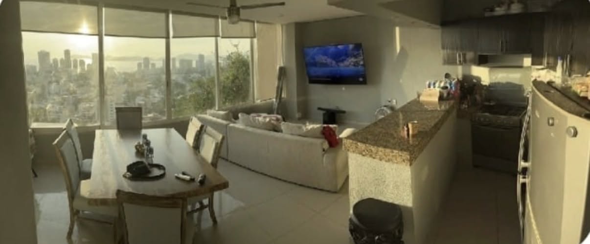 Departamento con Vista Espectacular a la Bahía de Acapulco Costa Azul
