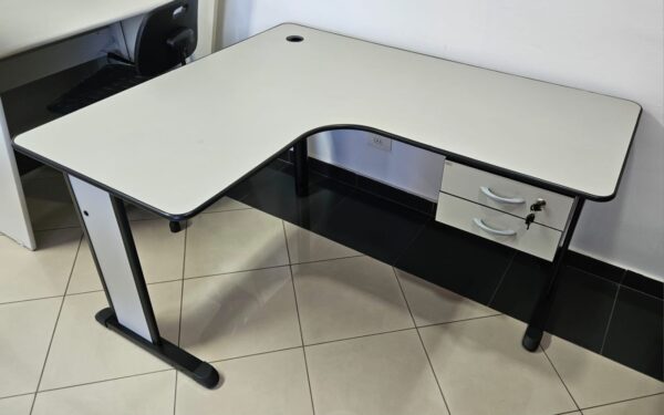 DELTA UNO CZ – R$ 550,00