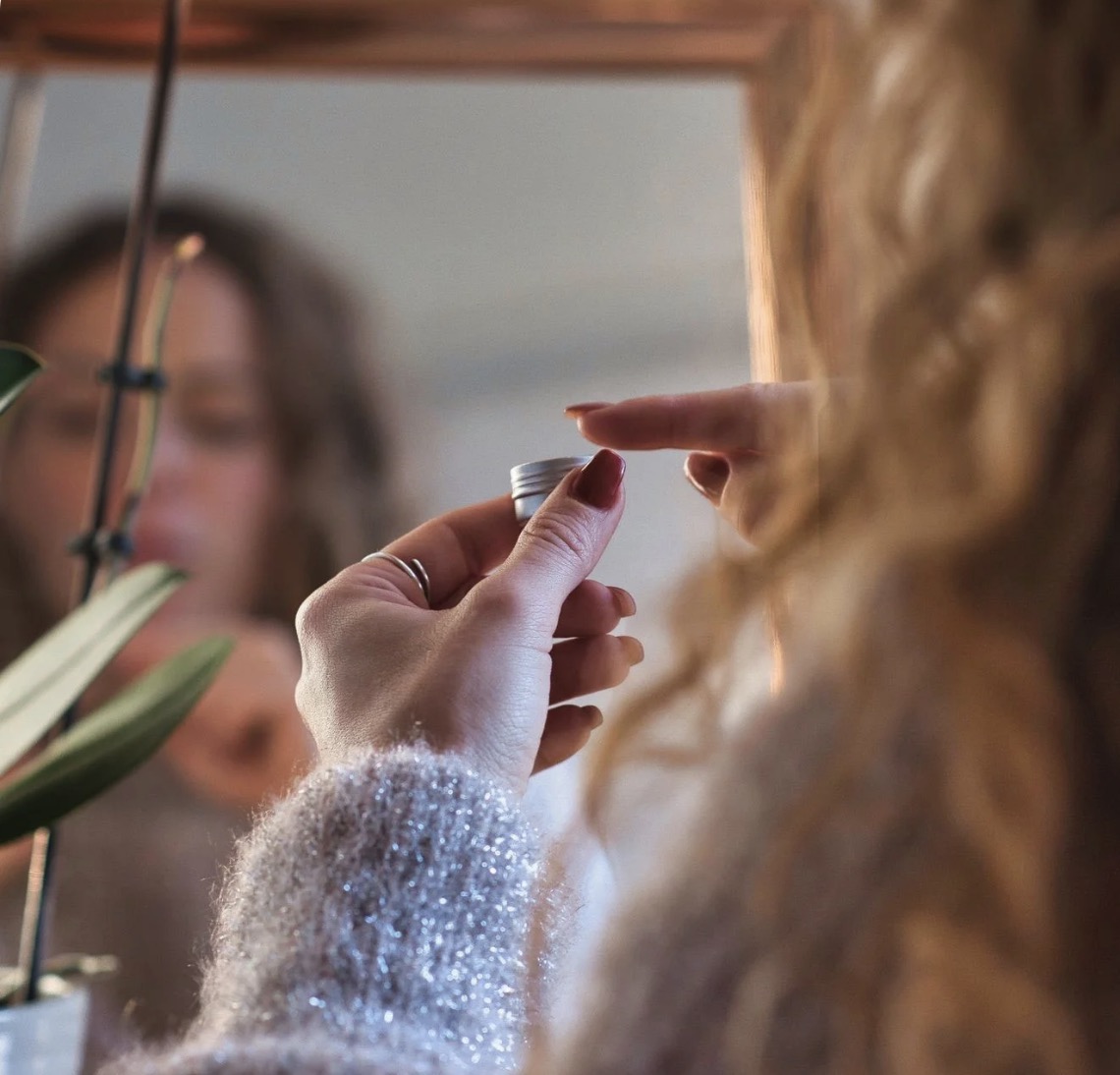 Luxury Hemp eye cream and mask