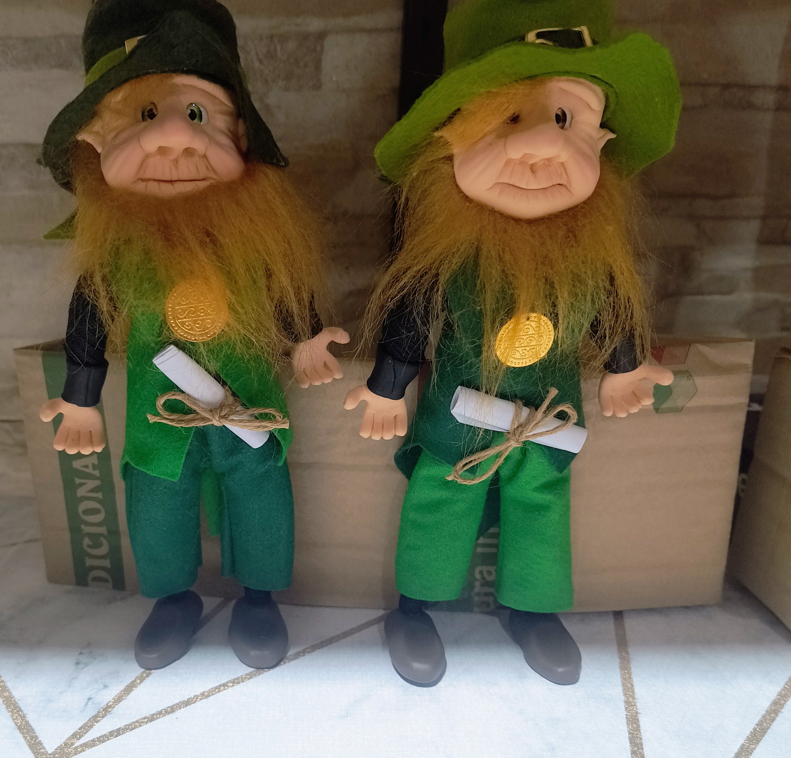 LEPRECHAUM TAM M