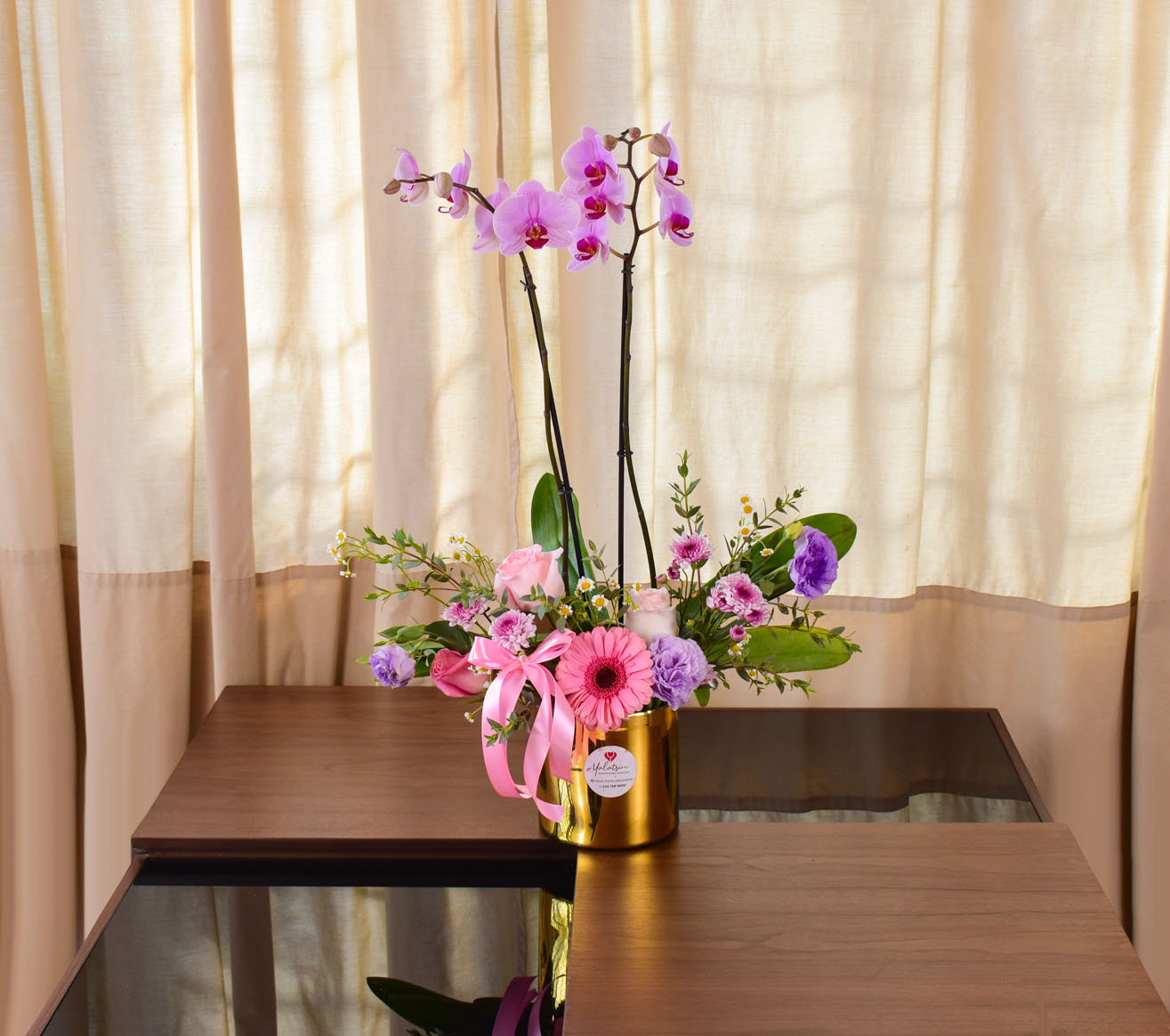 Jardín con orquídea