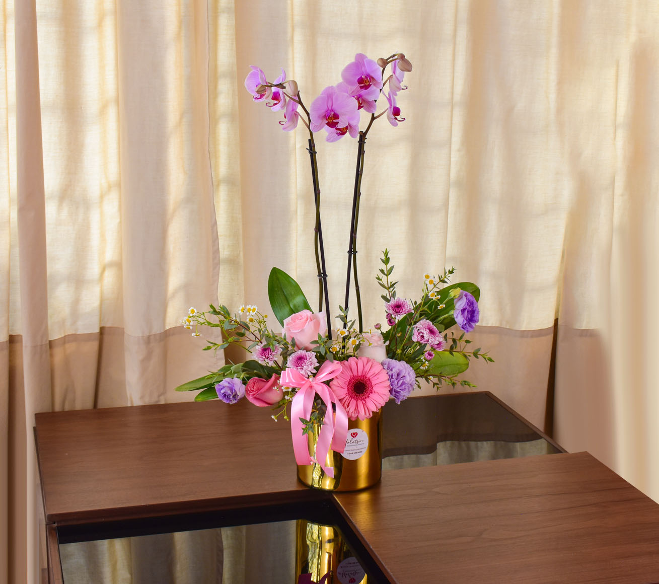 Jardín con orquídea