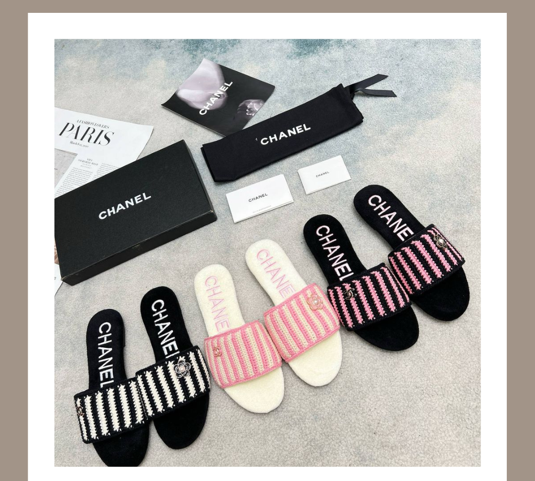 Sandália Chanel Slide